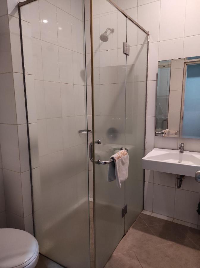 Hotel Orlen Джок'якарта Екстер'єр фото