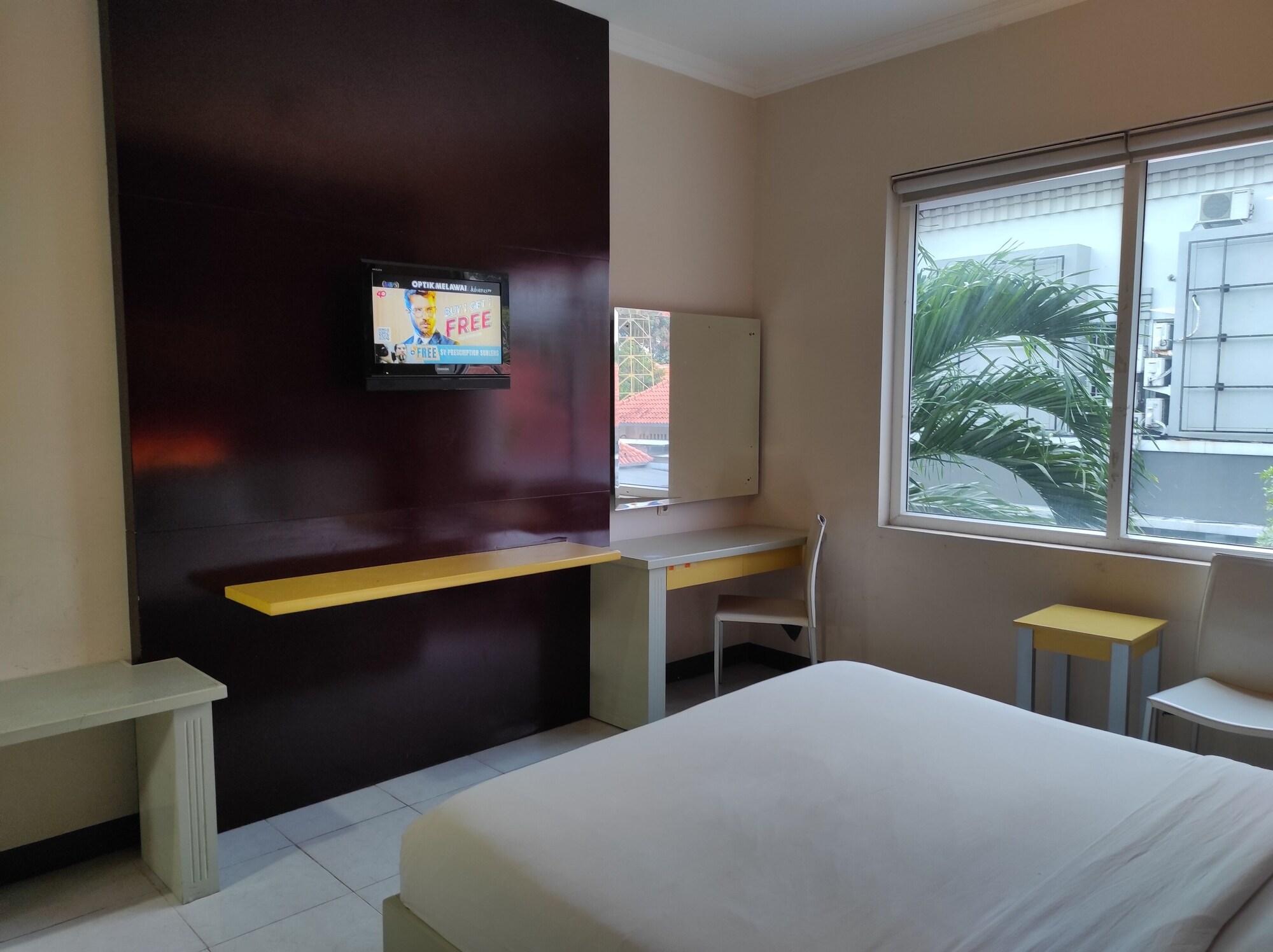 Hotel Orlen Джок'якарта Екстер'єр фото