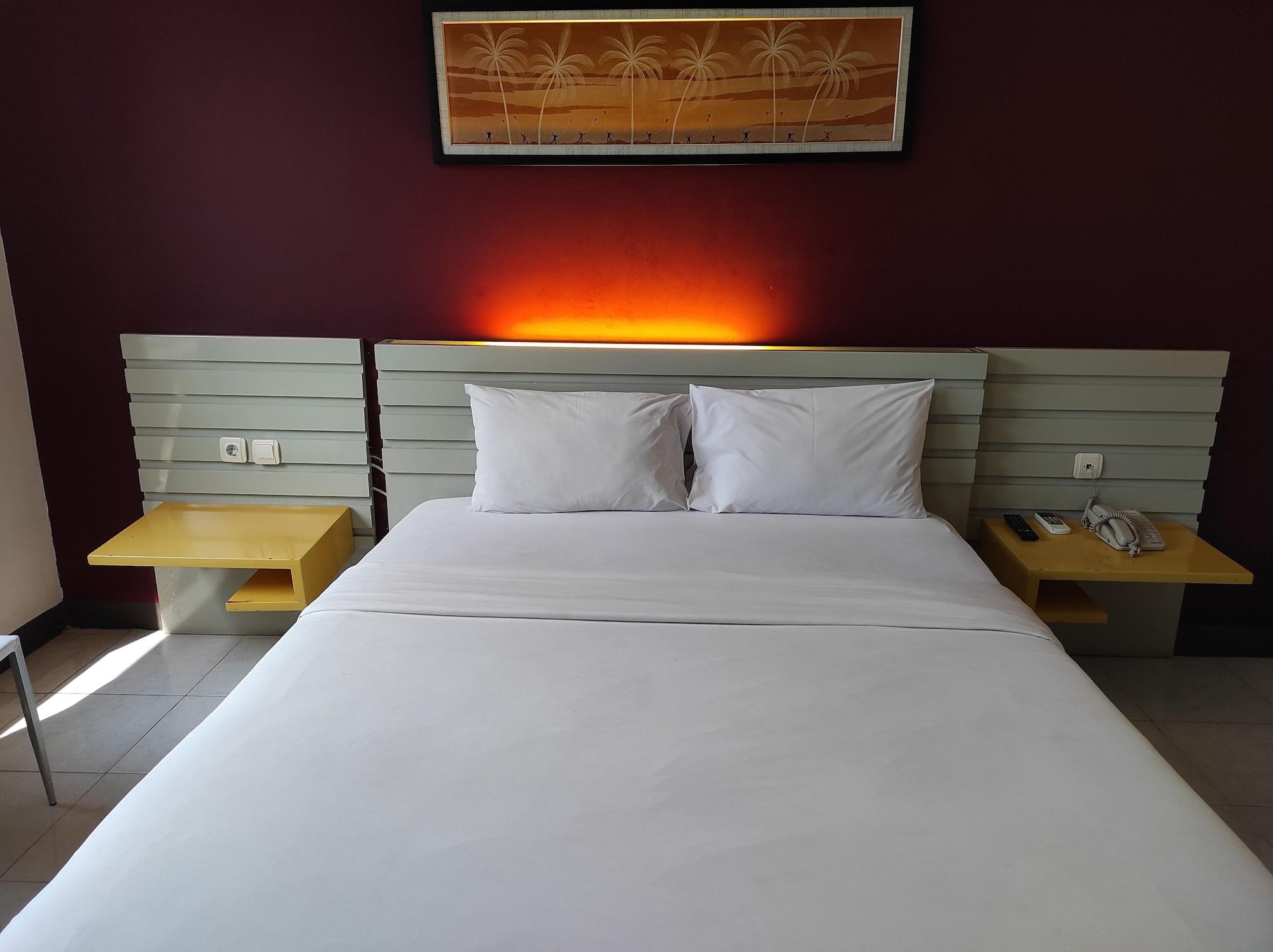 Hotel Orlen Джок'якарта Екстер'єр фото